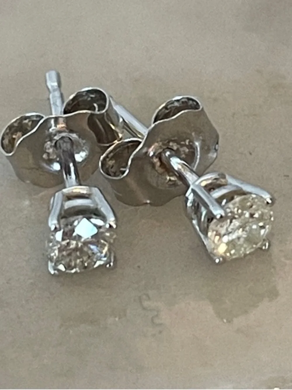VINTAGE White Round Diamond Stud Silver Earrings